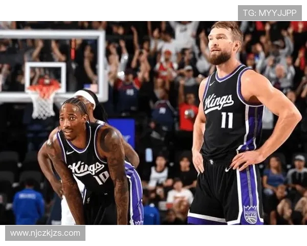 国王队力拼快船队 新赛季西部激战提前上演