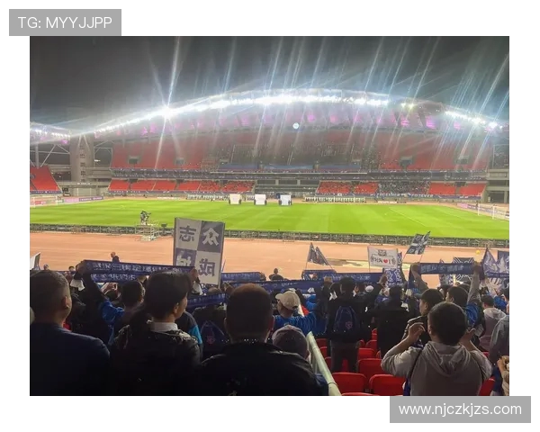 武汉足球队状态引发热议球迷与专家观点交锋分析