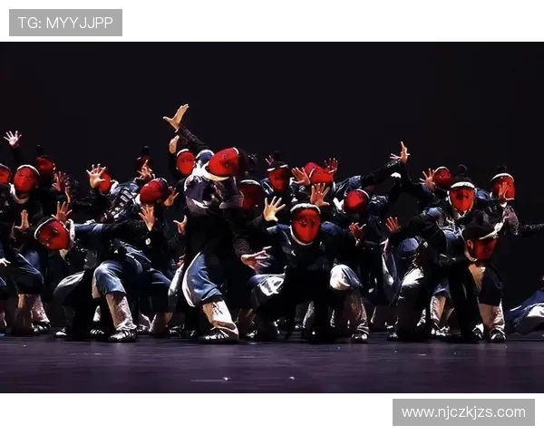 重庆街舞队灵活性变革引发热议展现街舞文化新风貌