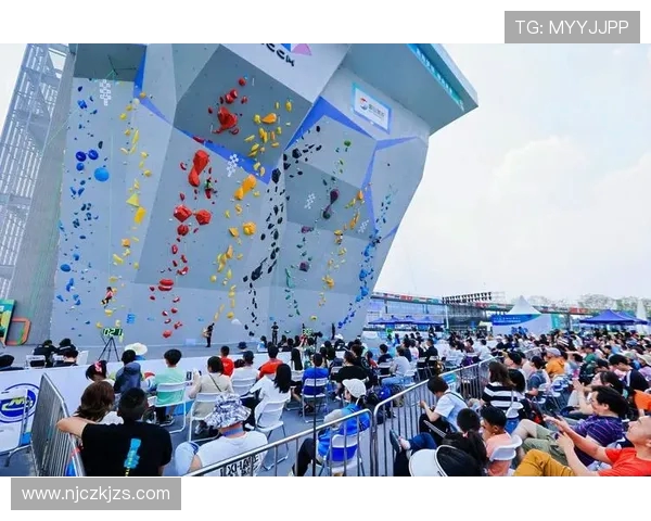 重庆飞盘队在世界攀岩锦标赛中以51分稳居积分榜首位