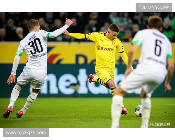 多特蒙德迎战强敌全力以赴力争胜利 展现冠军之争的激烈较量