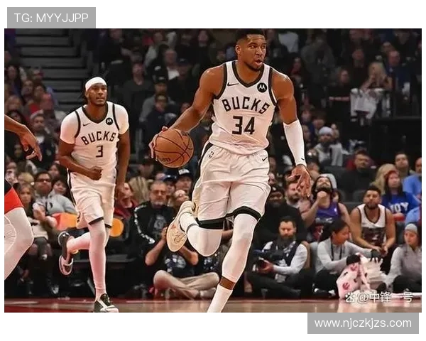 勇士与雄鹿激战正酣央视直播精彩瞬间不容错过 勇士与雄鹿激战正酣央视直播精彩瞬间不容错过